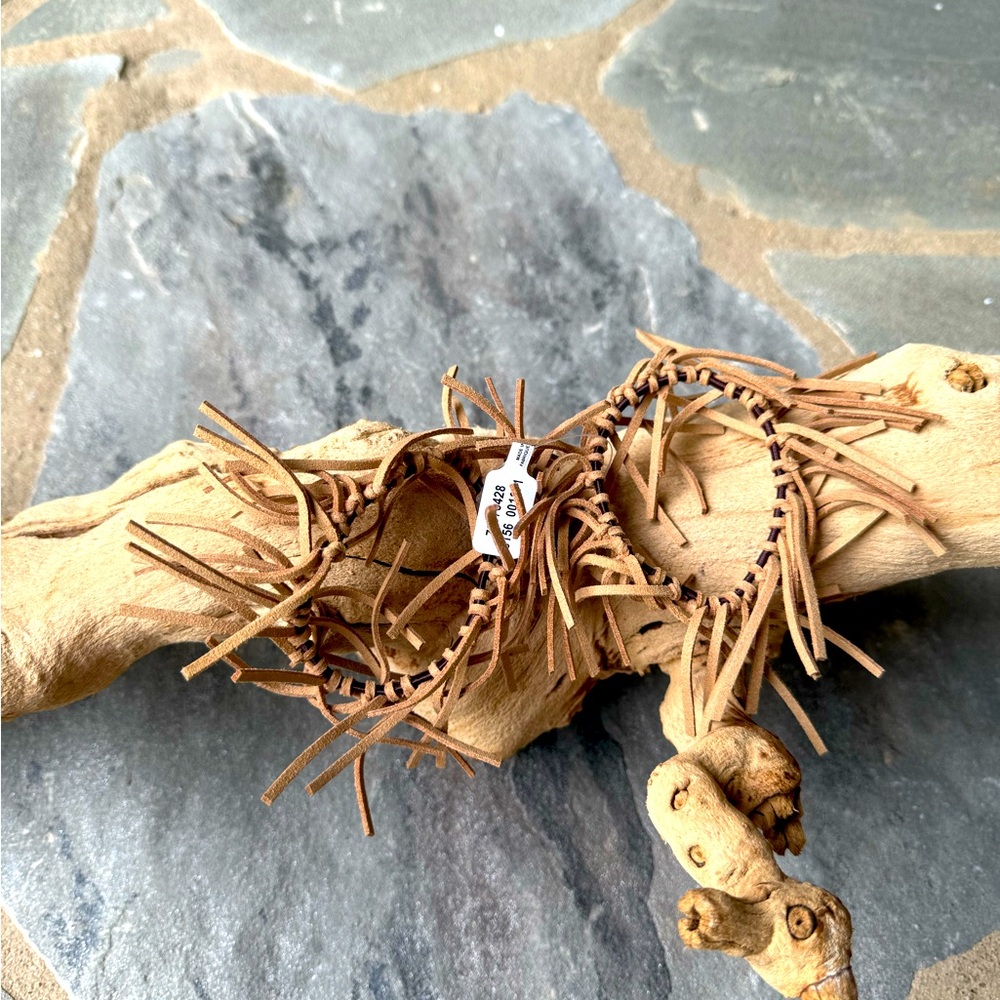 New🌟Free People-Fringed Leather Hair Tie - Picture 2 of 2